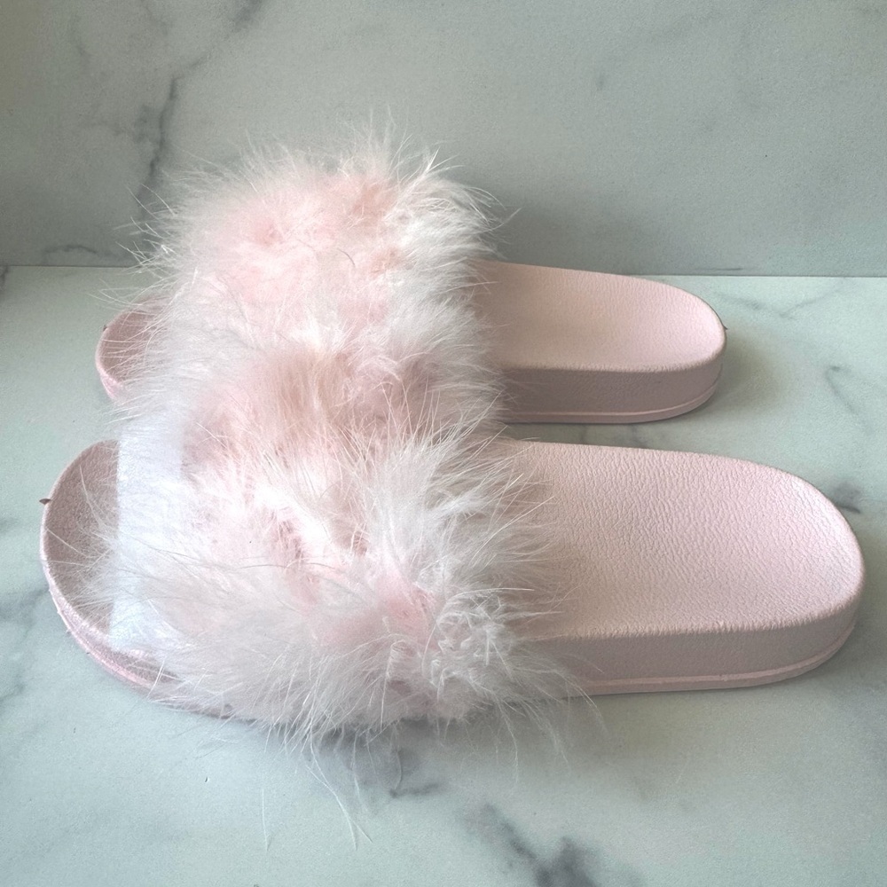 PrettyLittleThing Pink Faux Feather Slide Sandals | EU 39 (Fits US 8) | NIB